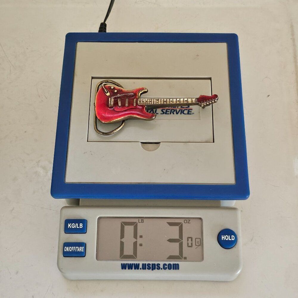 Belt Buckle Electric Guitar Red Enamel VTG 80s The Great American Buckle Company - Picture 9 of 11